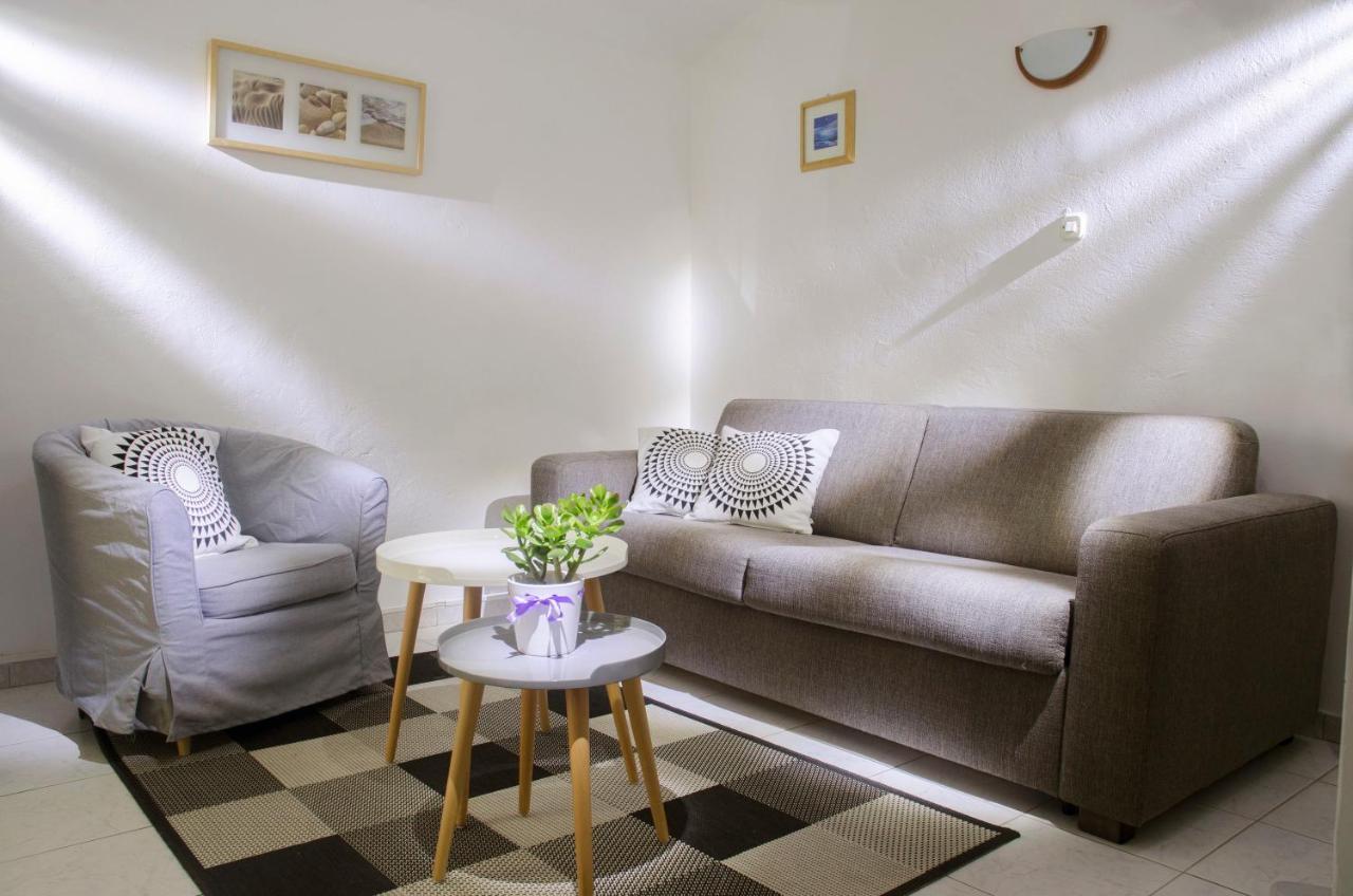 Apartments Ida II Baska  Bagian luar foto